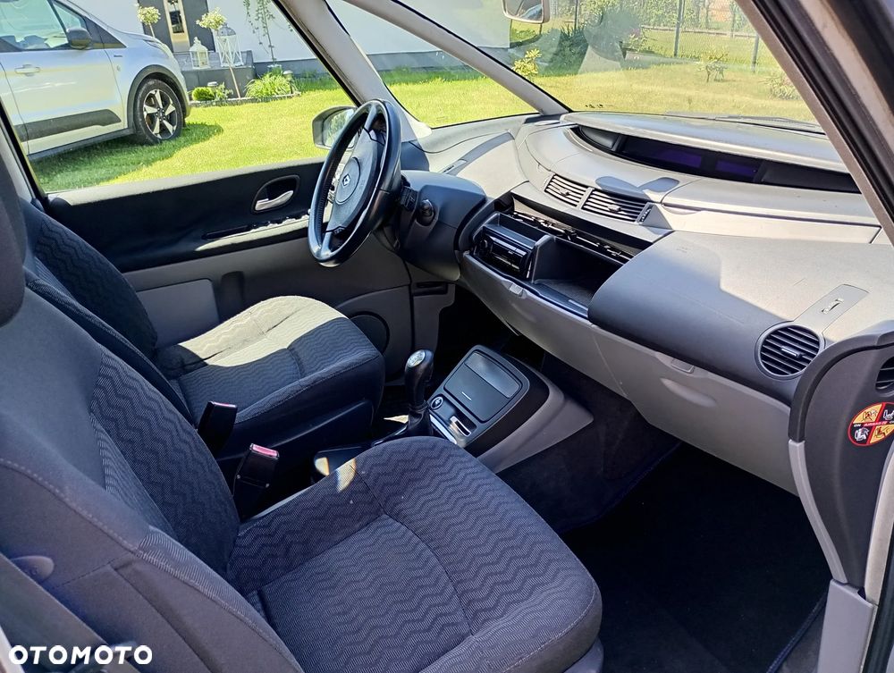 Renault Espace 2.0T Expression - 6