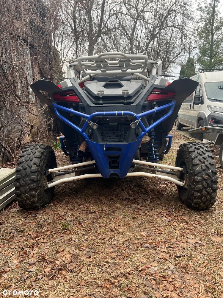 Polaris RZR - 6