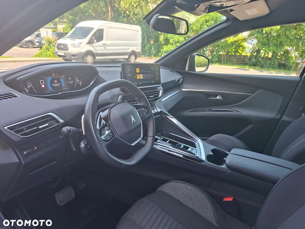 Peugeot 5008 - 9