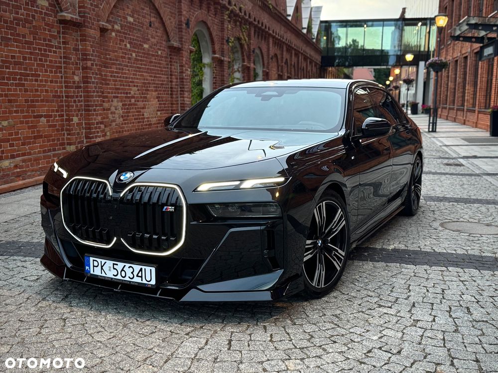 BMW Seria 7 740i - 29