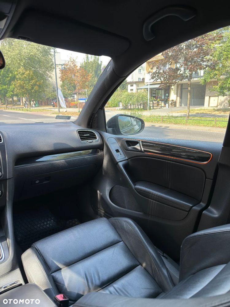 Volkswagen Golf - 21