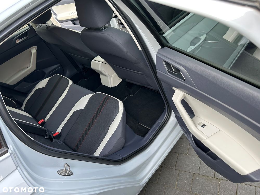 Volkswagen Polo 1.0 TSI OPF beats - 18