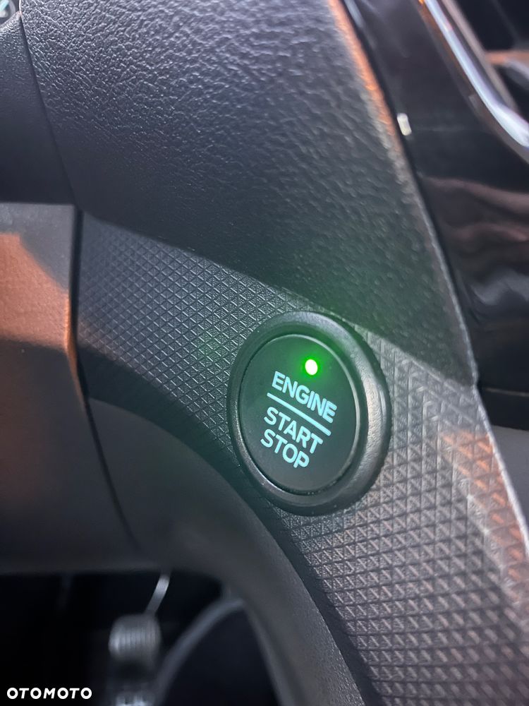 Ford Tourneo Connect Gr 1.5 EcoBlue Titanium - 24