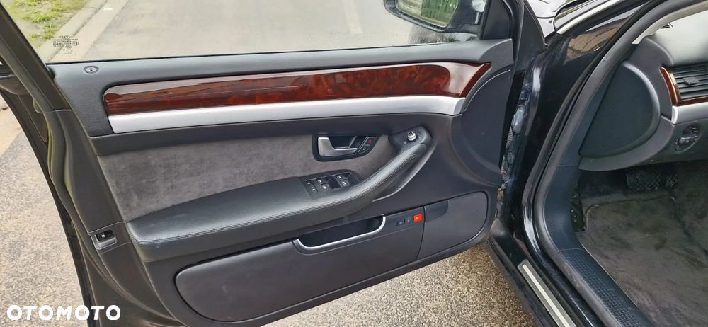 Audi A8 4.2 TDI DPF L Quattro - 13