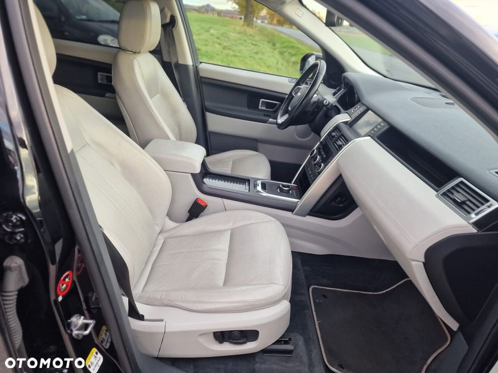 Land Rover Discovery Sport 2.0 TD4 Special Edition - 17