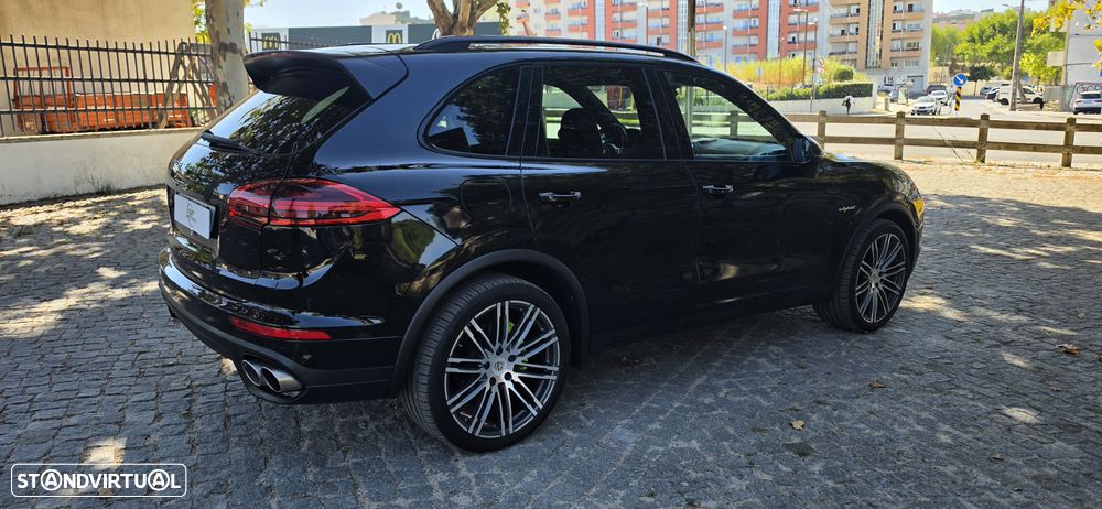Porsche Cayenne S E-Hybrid Platinum Edition - 7