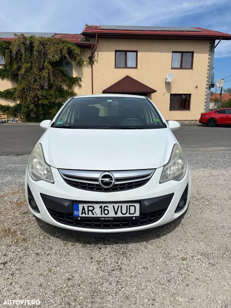 Opel Corsa Standard - 2