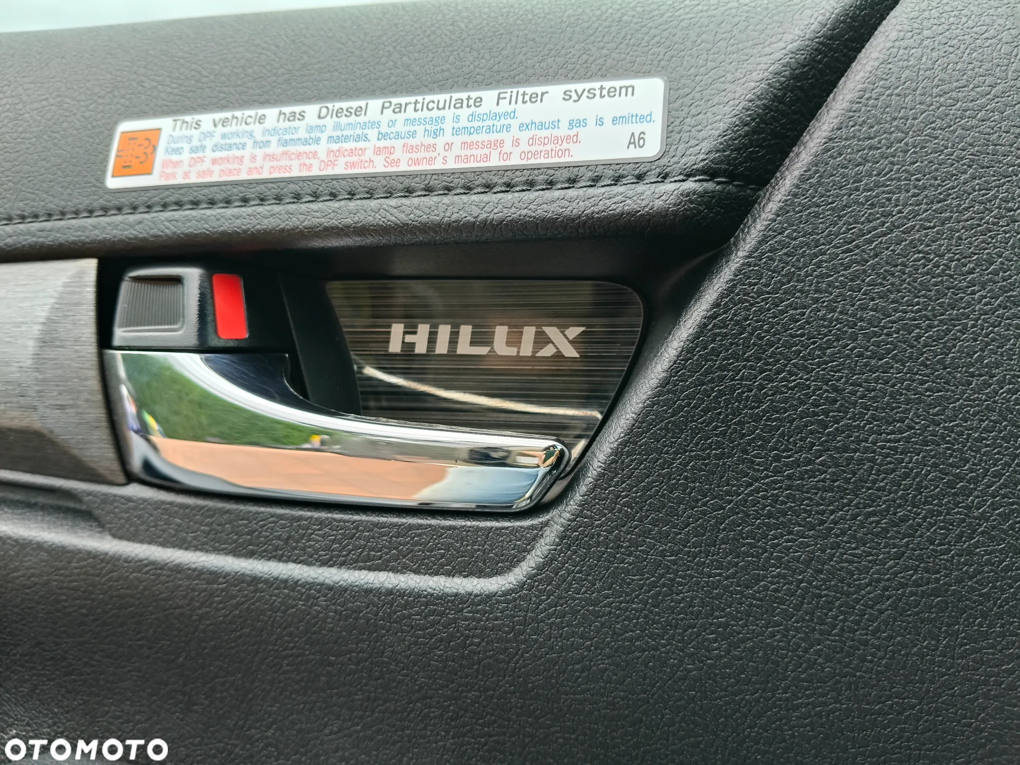 Toyota Hilux 2.8 D-4D Double Cab Invincible 4x4 - 9