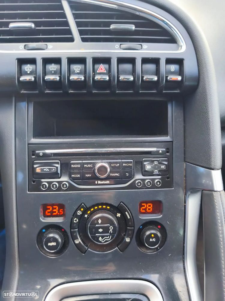 Peugeot 3008 2.0 HDi Hybrid4 - 20