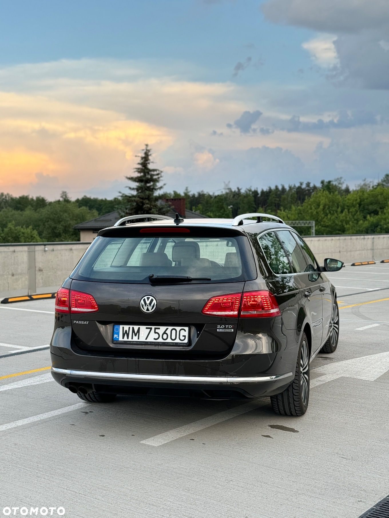 Volkswagen Passat 2.0 TDI 4Mot Highline DSG - 4