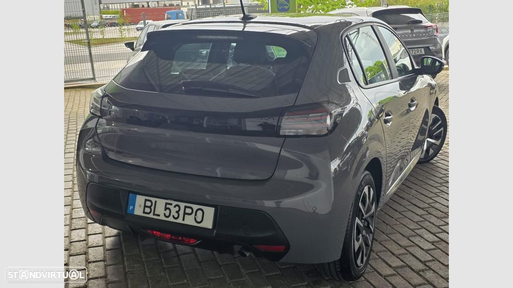 Peugeot 208 1.2 PureTech Active - 4