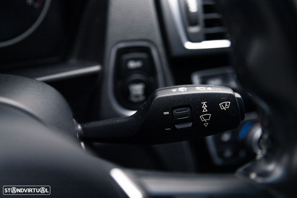 BMW 116 d Pack M - 34