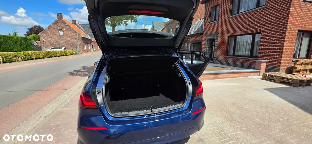 BMW Seria 1 118i - 11