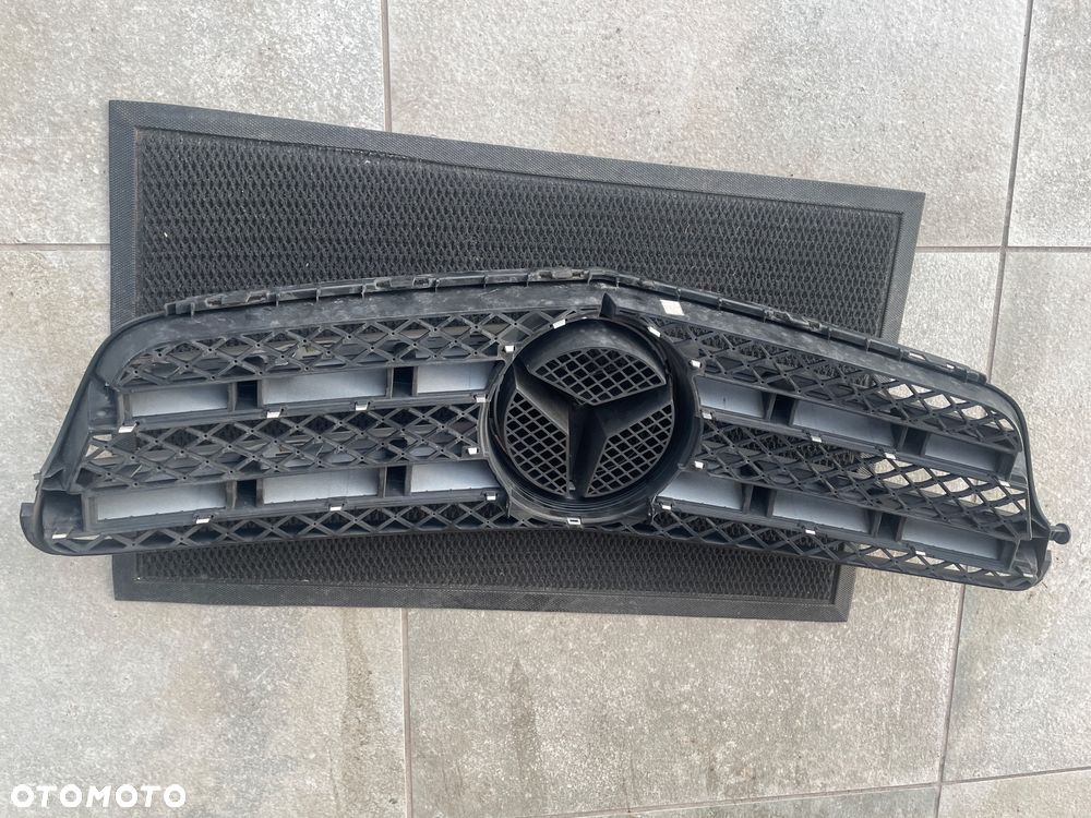 MERCEDES C-KLASA W204 LIFT AMG 11- GRILL ATRAPA CHŁODNICY A2048802183 - 4