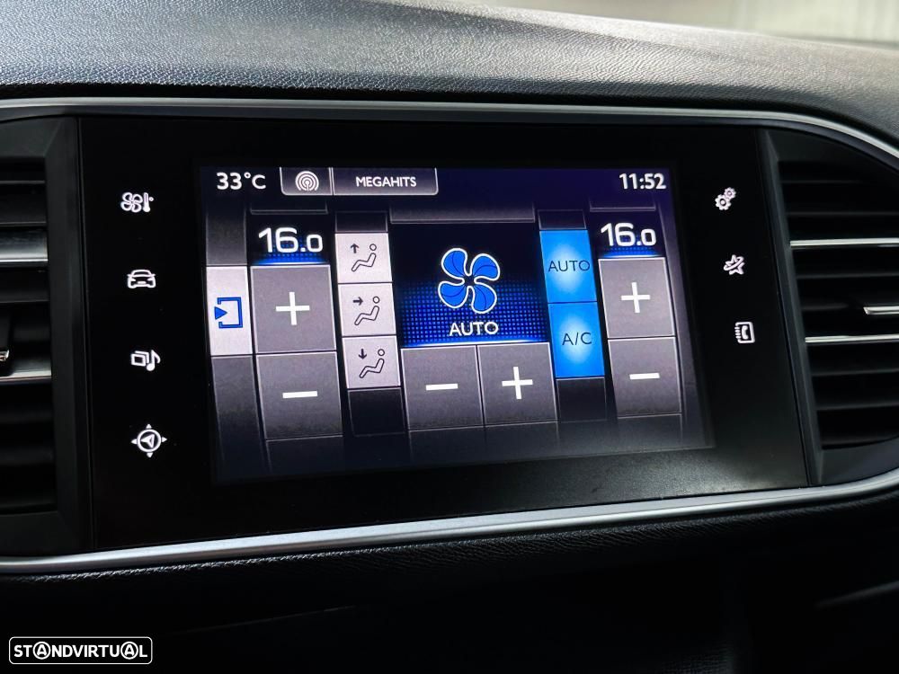 Peugeot 308 1.2 PureTech Allure - 53