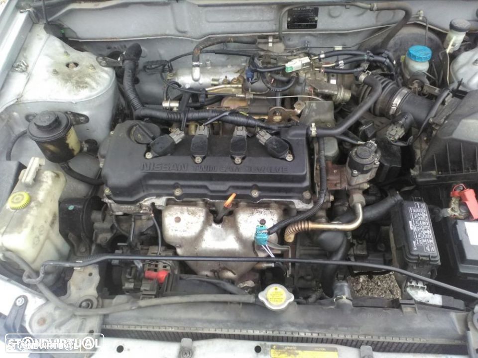 Nissan Almera 1.5 gasolina de 2001 para peças - 1