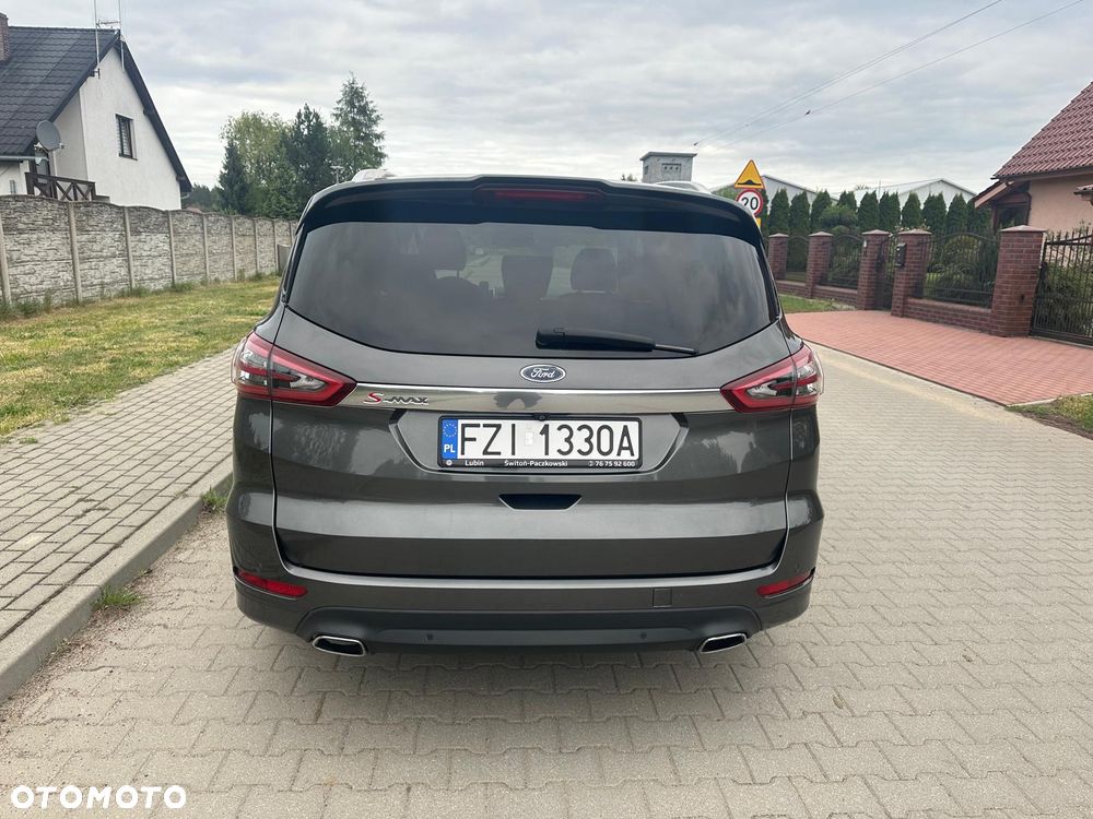 Ford S-Max 2.0 TDCi Titanium PowerShift - 7