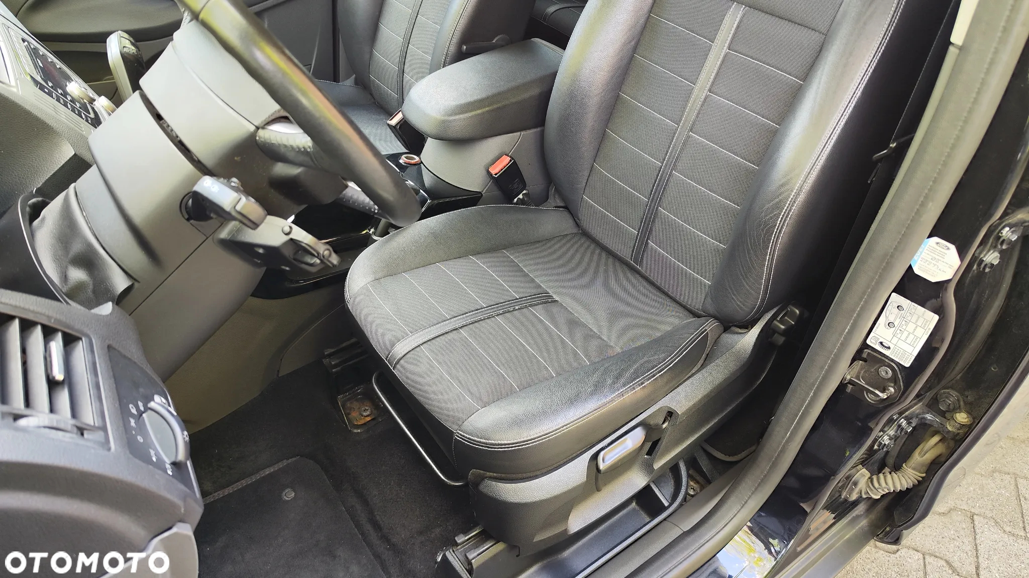 Ford Kuga 2.0 TDCi 4WD Titanium - 21