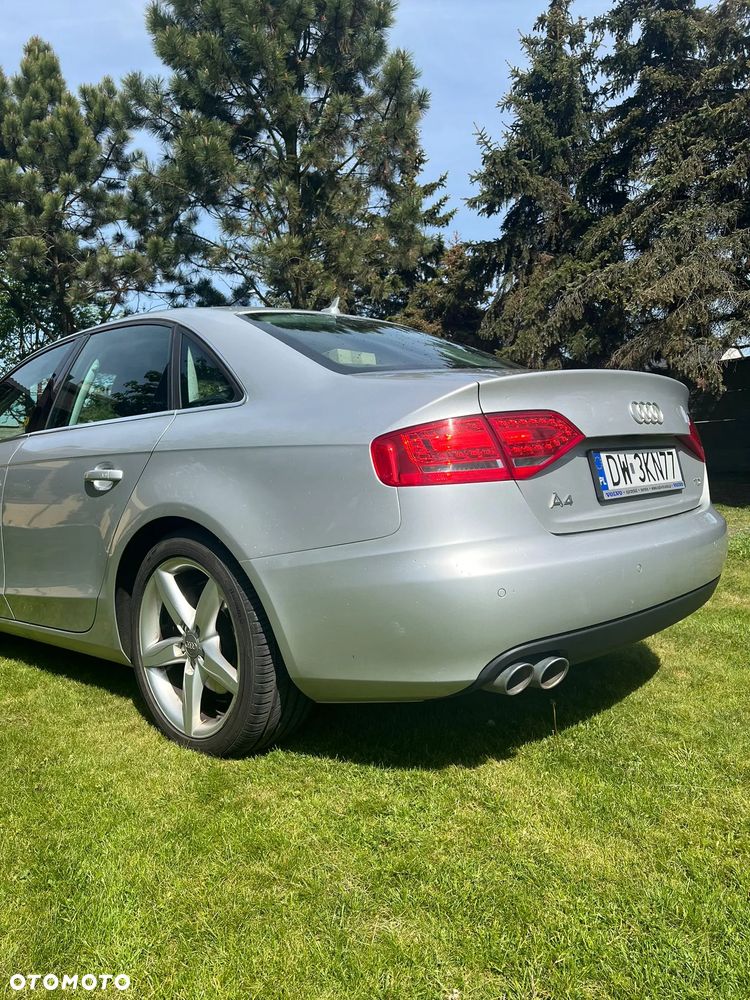 Audi A4 Limousine 2.0 TDI - 4