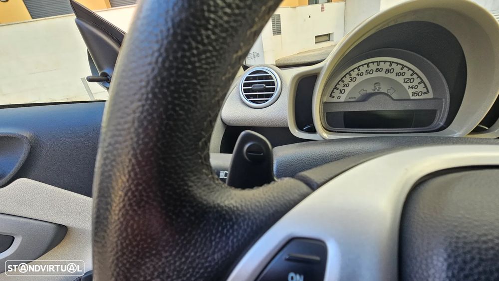 Smart ForTwo Coupé 1.0 mhd Passion 71 Softouch - 19