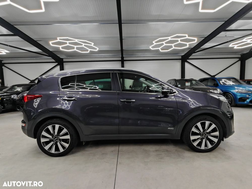 Kia Sportage 2,0 CRDI AWD Aut. Platinum - 30
