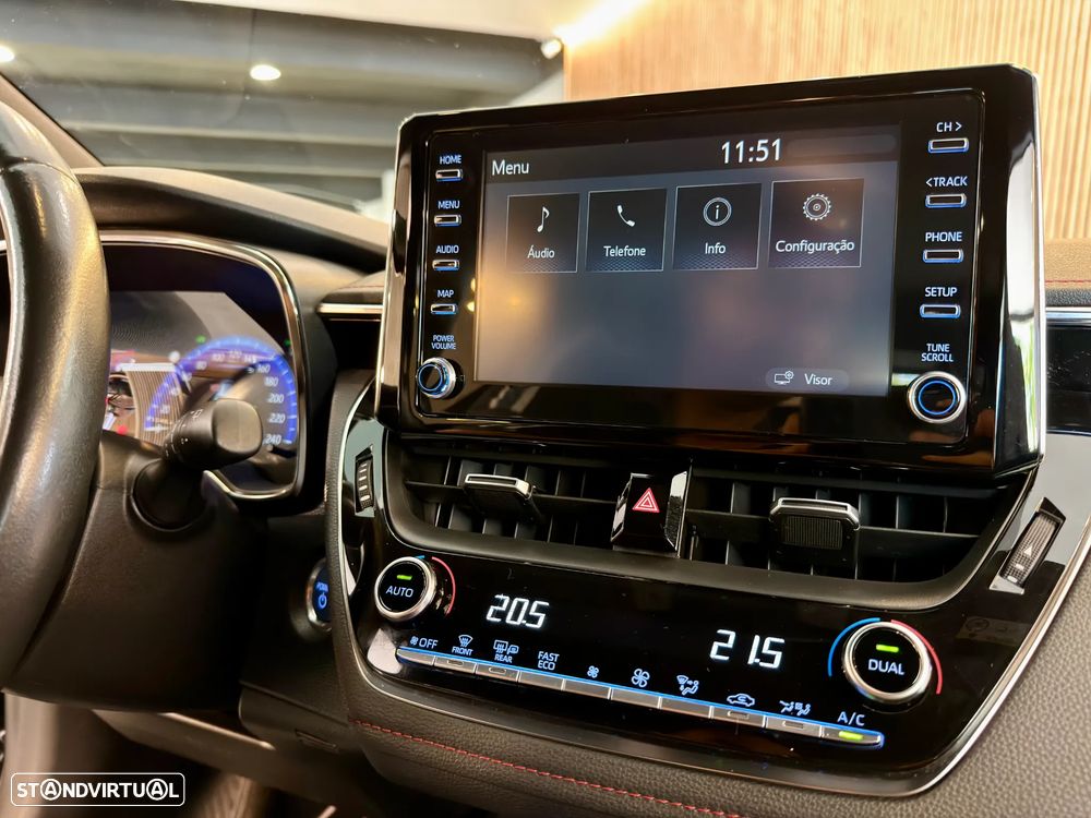 Toyota Corolla 1.8 Hybrid Exclusive - 31