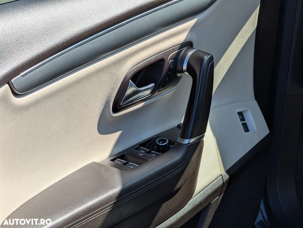 Volkswagen Passat CC 2.0 TDI DPF DSG - 27