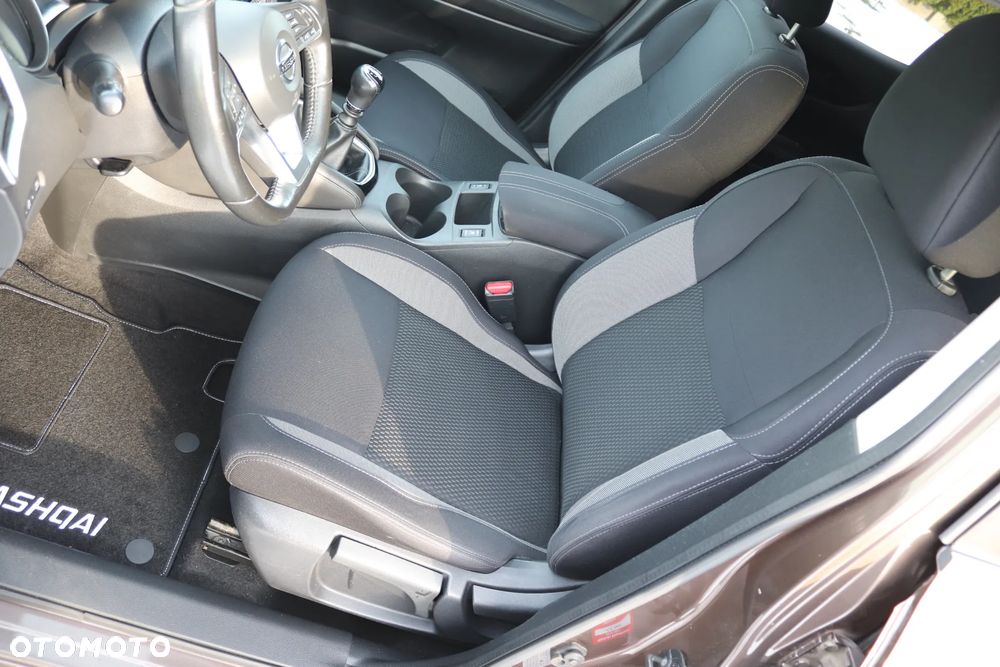 Nissan Qashqai 1.6 DIG-T Acenta - 33