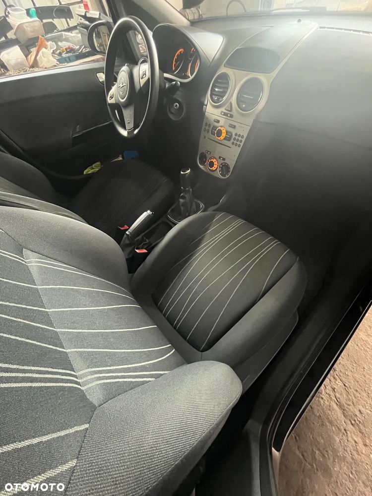 Opel Corsa 1.0 12V Enjoy - 11