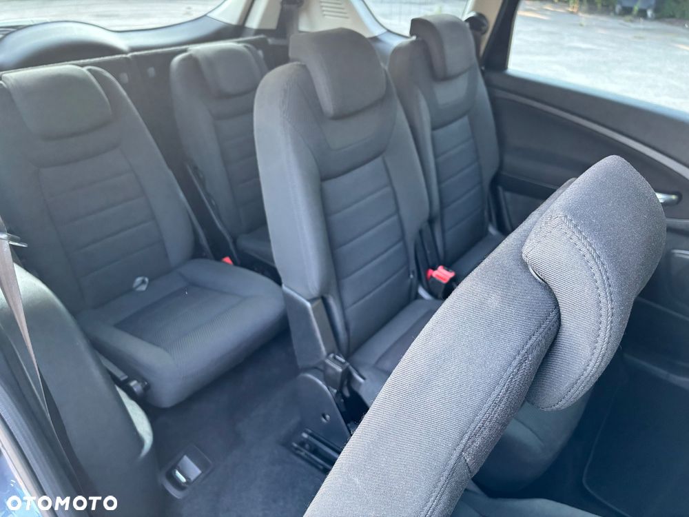 Ford S-Max 2.0 Titanium - 26