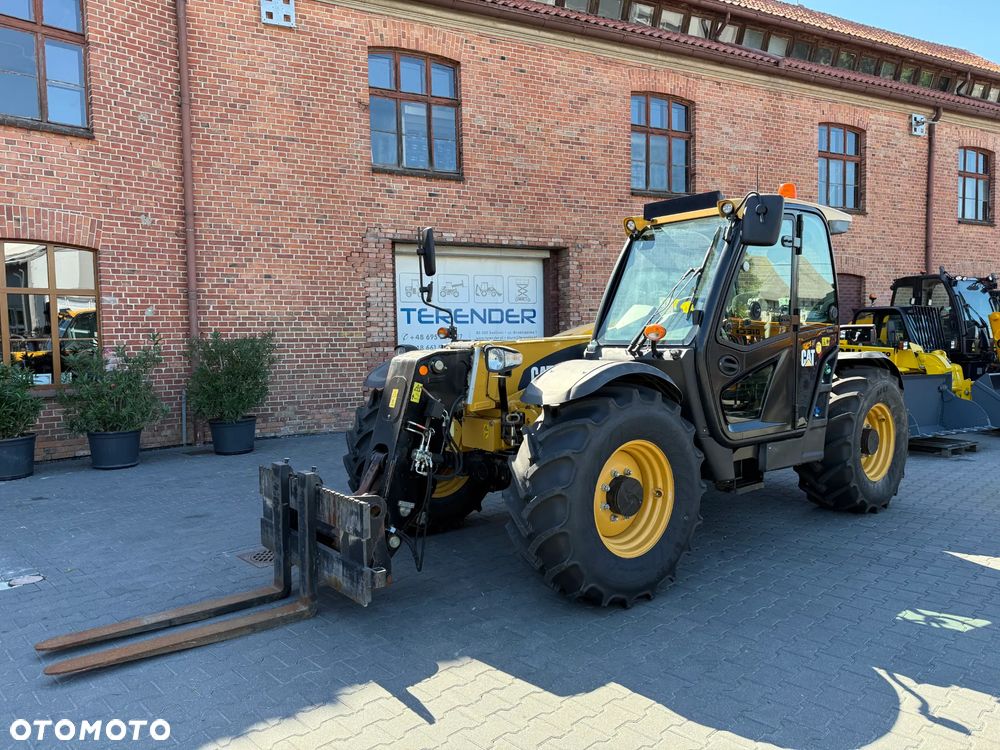 Caterpillar TH 408 D - 1