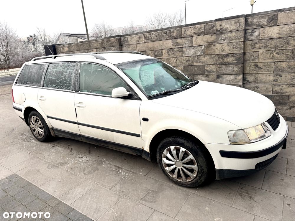 Volkswagen Passat - 2