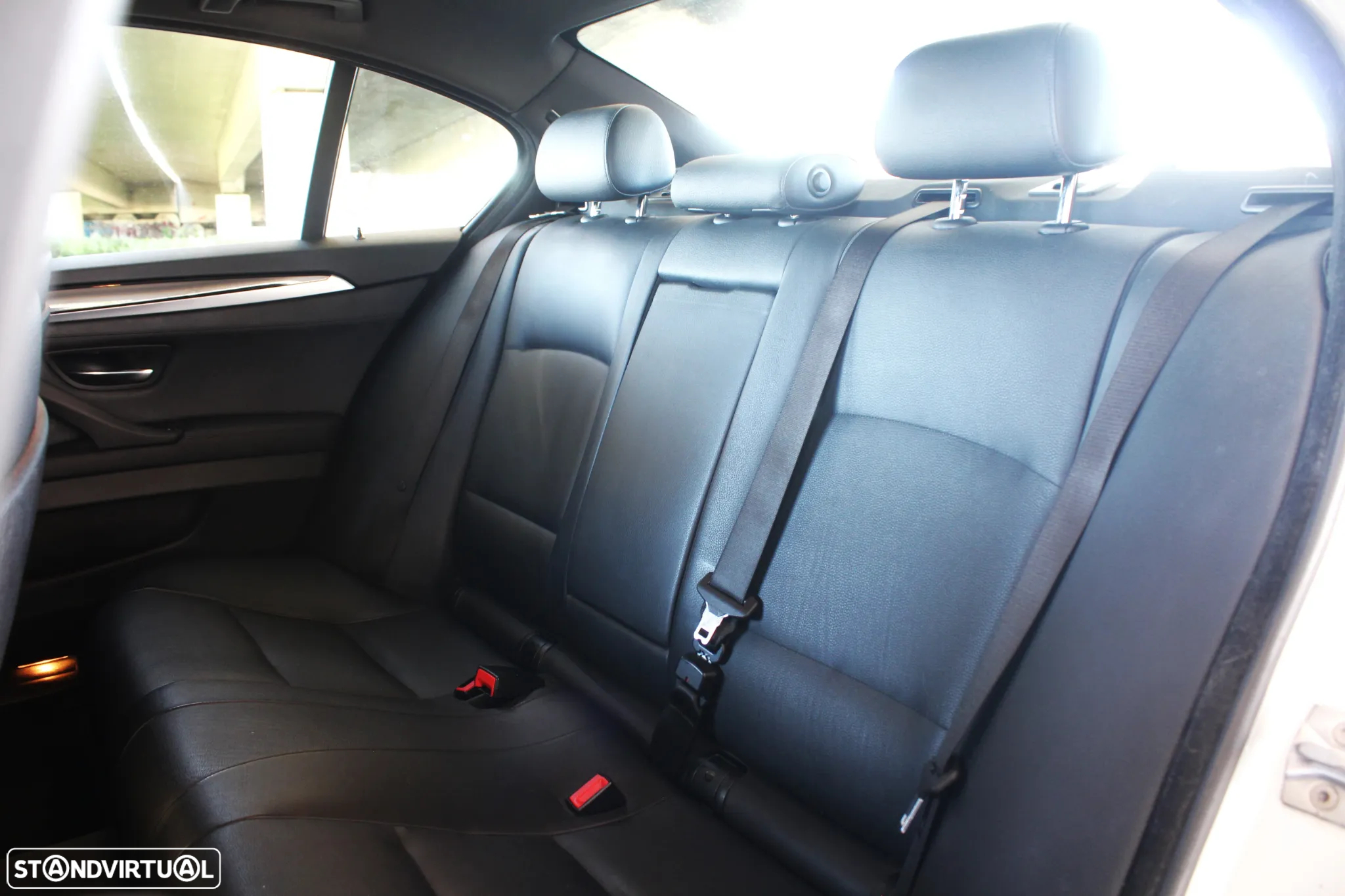 BMW 520 d Line Luxury - 33