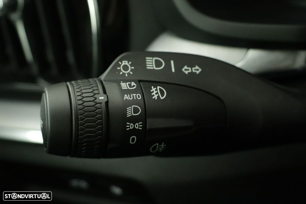 Volvo V60 2.0 T8 AWD TE Plus Bright - 16