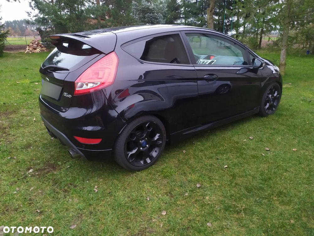 Ford Fiesta 1.6 Ti-VCT Sport - 24