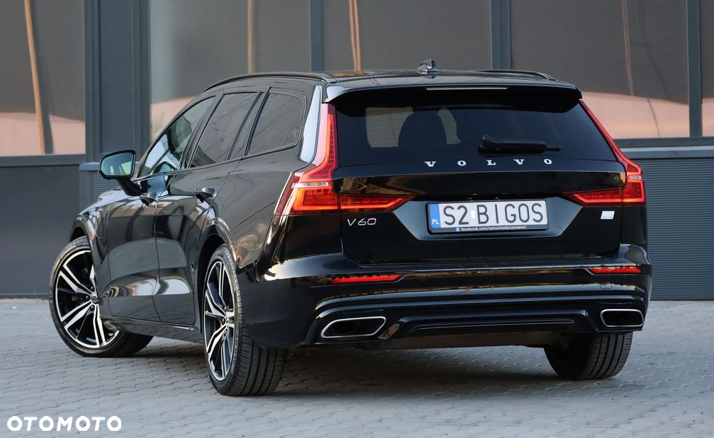 Volvo V60 T8 AWD Twin Engine Geartronic R-Design - 5
