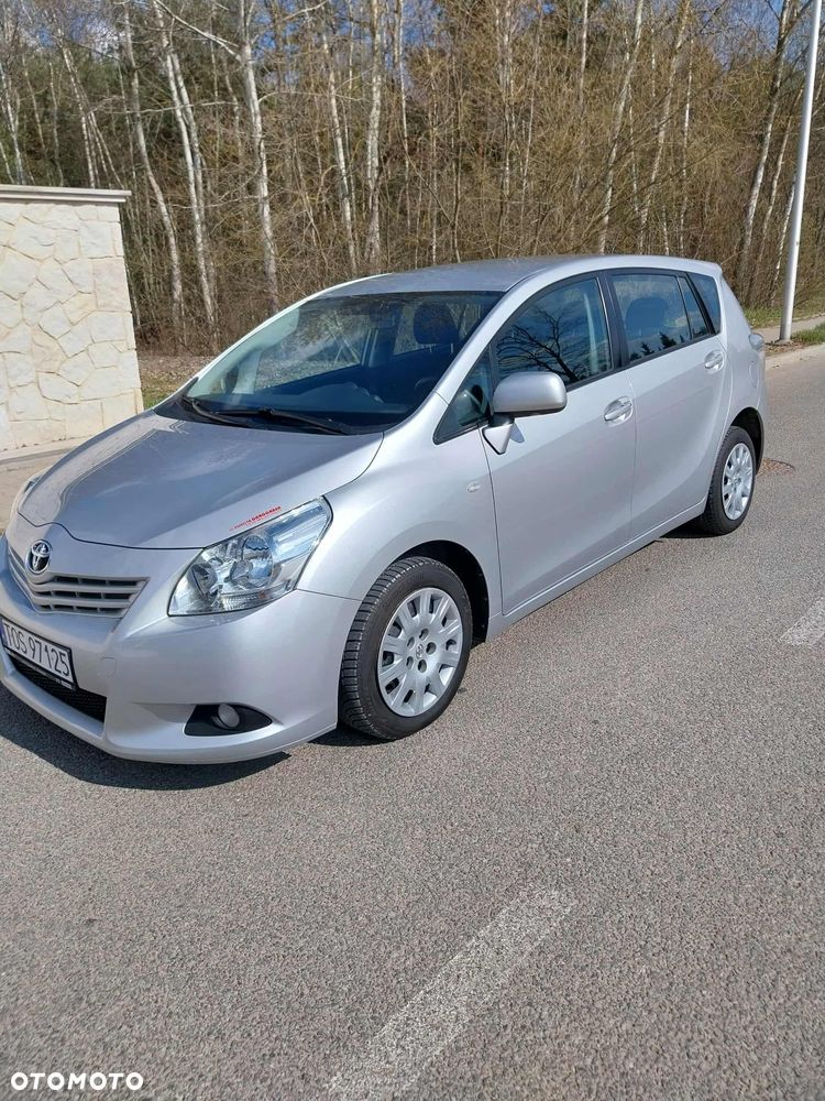 Toyota Verso 2.0 D-4D Sol plus - 30