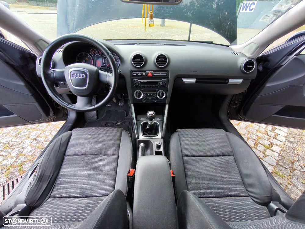Audi A3 Sportback 2.0 TDI Ambition - 17