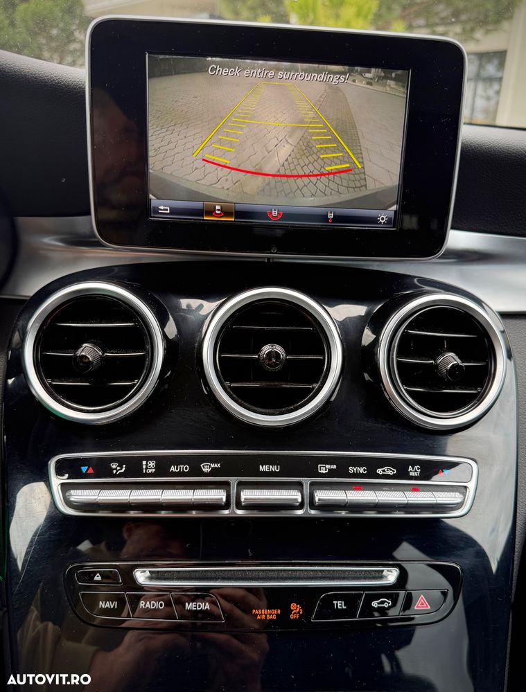 Mercedes-Benz GLC 250 d 4MATIC 9G-TRONIC AMG Line - 10