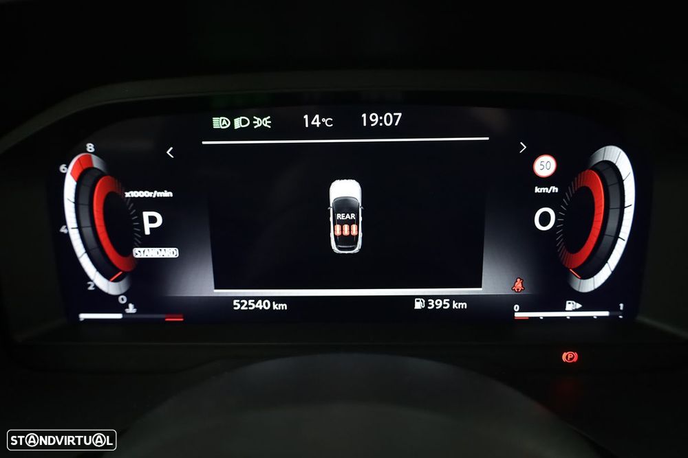 Nissan Qashqai 1.3 DIG-T N-Connecta LED Xtronic - 16