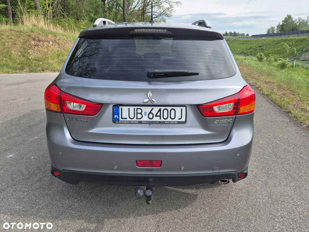 Mitsubishi ASX - 5