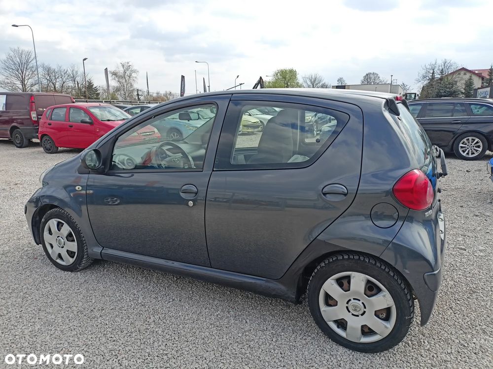 Toyota Aygo - 3