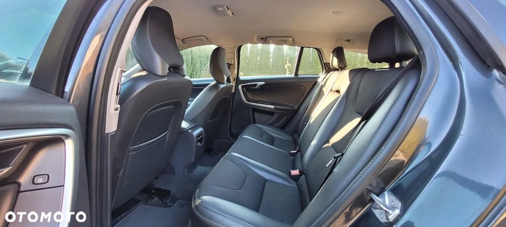 Volvo V60 - 9