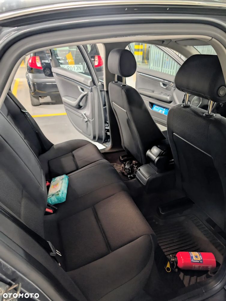 Audi A4 Limousine - 25