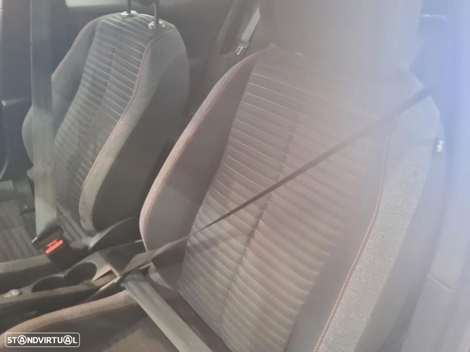 Peugeot 2008 1.5 BlueHDi Active Pack - 4