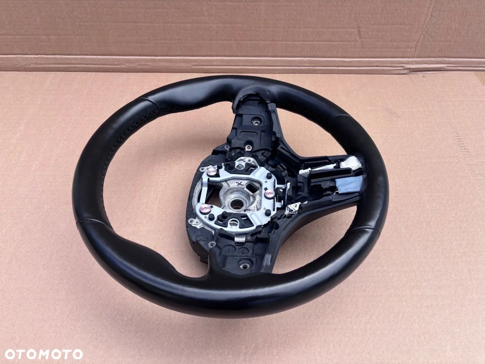 X5 G05 X6 G06 X7 G07 5 G30 G31 7 G11 G12 8 G14 G15 G16 BMW KIEROWNICA SPORTOWA M GRZANA Wibracje ŁOPATKI 8008186 305931 3093511 - 3