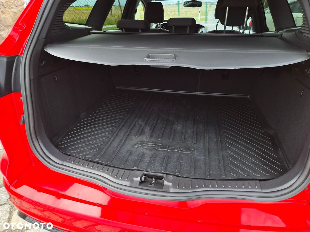 Ford Focus 1.0 EcoBoost ST-Line Red ASS - 23