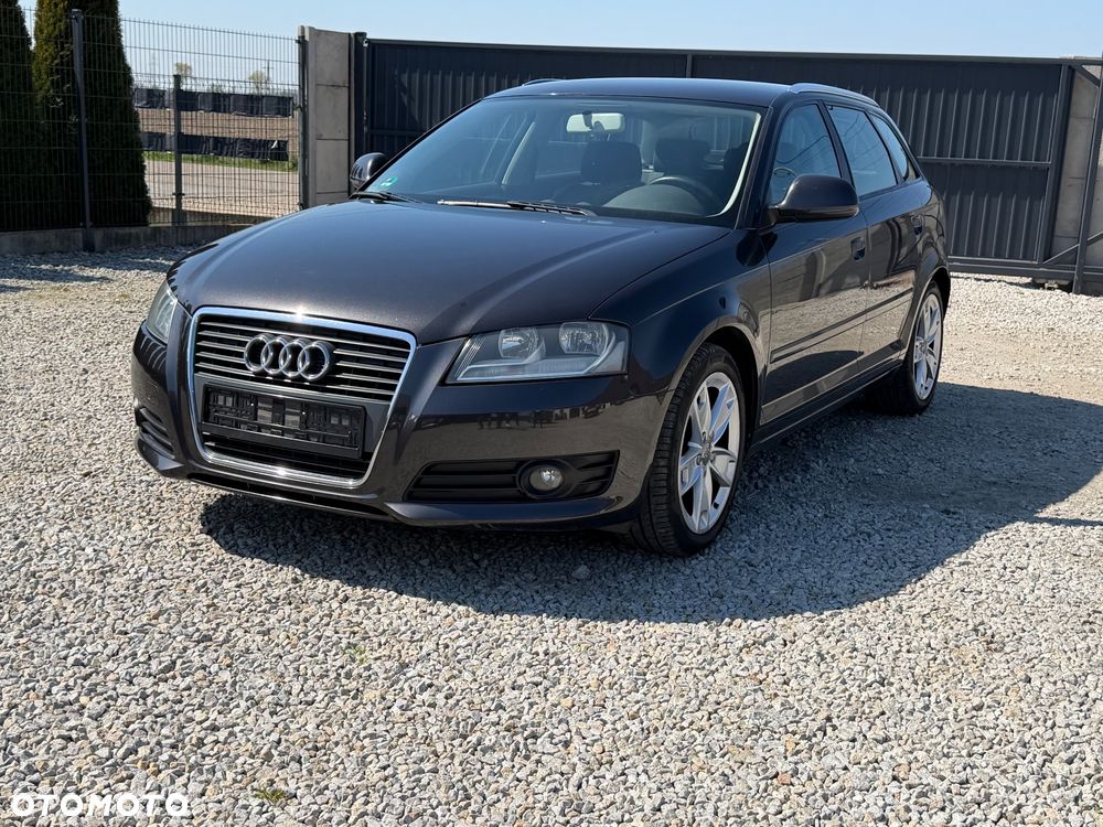Audi A3 Sportback - 2