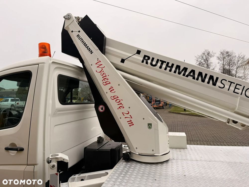 Ruthmann TB270 (27m w bok 14,2m)Mercedes Sprinter - 13