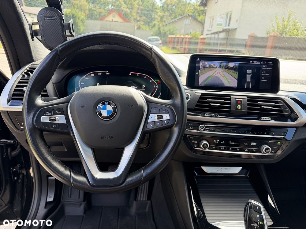 BMW X3 sDrive18d MHEV xLine sport - 18